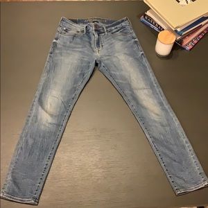 American Eagle extreme flex faded skinny jeans